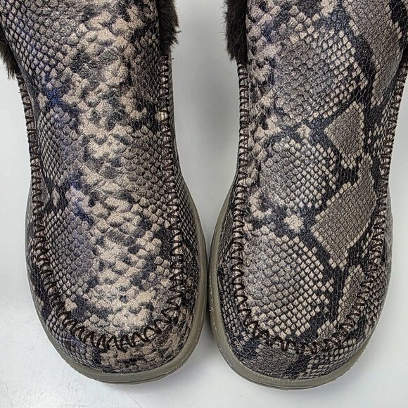 Hey Dude Denny Python Print Slip On Ankle Boot - 10 - Picture 10 of 12